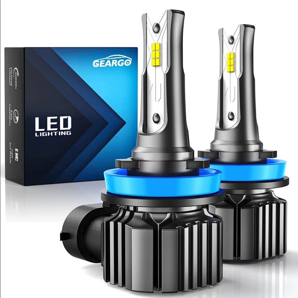Light Bulb 8000 Lumens 400% Brightness 6500K Cool White, Plug-N-Play,